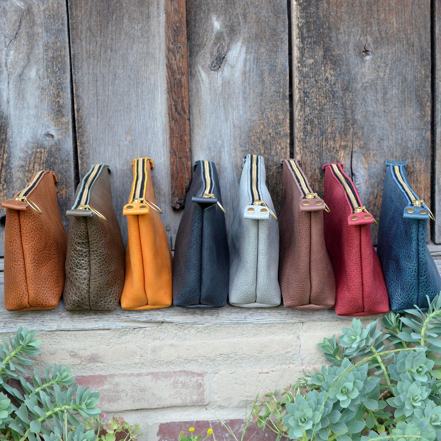 Zipper Pouch - Olive Green Leather