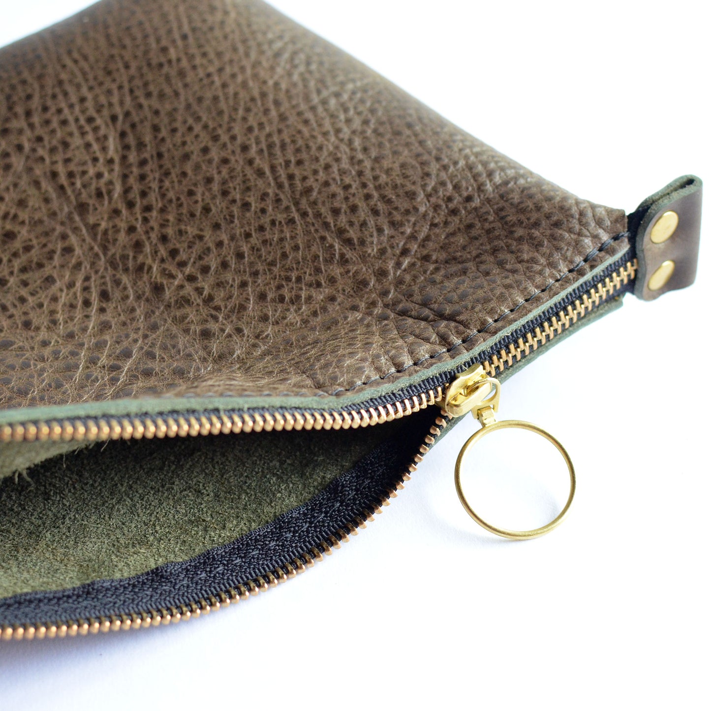 Zipper Pouch - Olive Green Leather