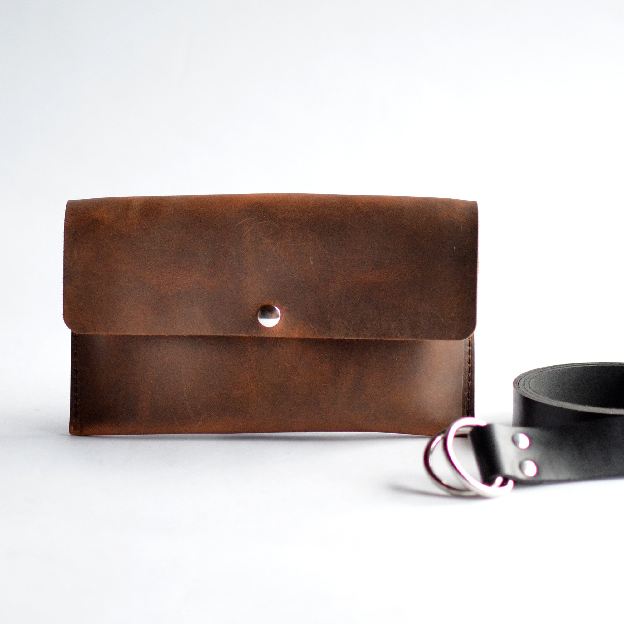 Leather clutch outlet sale