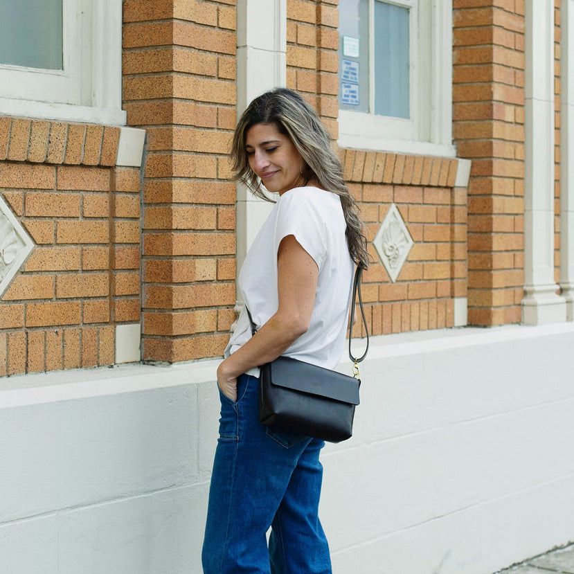 Large navy clearance clutch